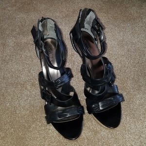 New Guess Black Leather platform strappy heels